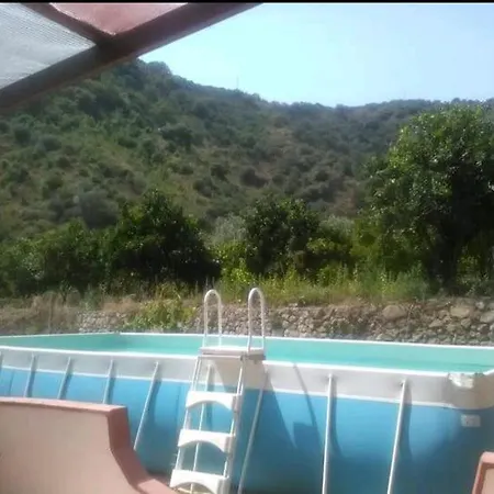 Alcantara Holiday home Motta Camastra